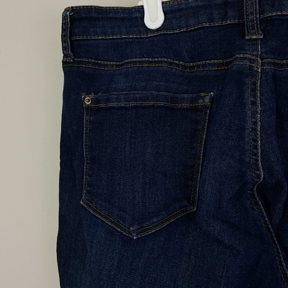 🌿4/$30🌿RW&CO Dark Wash Skinny Jeans - Picture 5 of 8